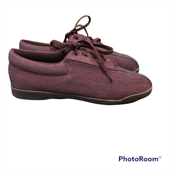 Easy Spirit woman’s 9 1/2 WW - Picture 5 of 5